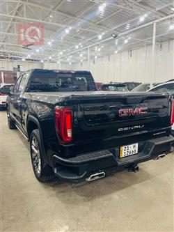 GMC Sierra